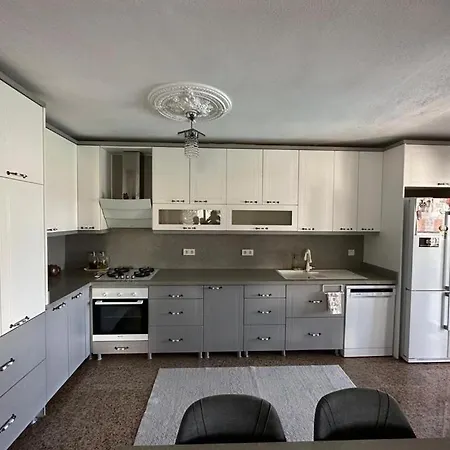 With Pool Close To Alacati * Reisdere